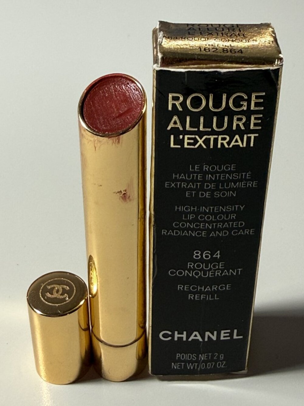 CHANEL 864 Rouge Conquerant Rouge Allure L'Extrait High Intensity Lip Colour REF